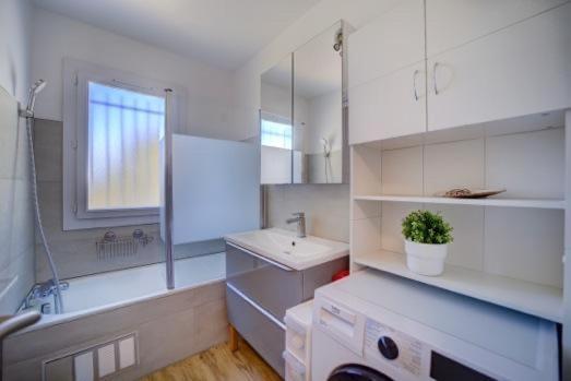 Tres Bel Appartement Climatise Terrasse Et Vue Mer Bandol Eksteriør bilde